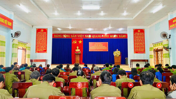 Công an xã Mỏ Cày ra quân tấn công, trấn áp tội phạm, bảo đảm an ninh, trật tự